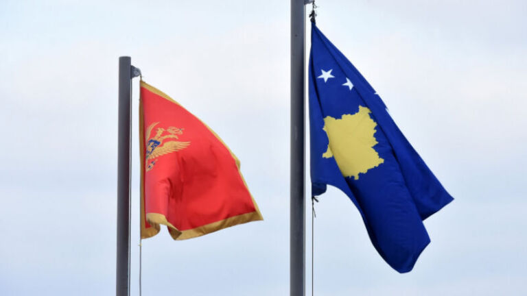 Kosova kërkon nga Mali i Zi që të lejojë fëmijët të kalojnë kufirin me certifikatë lindjeje