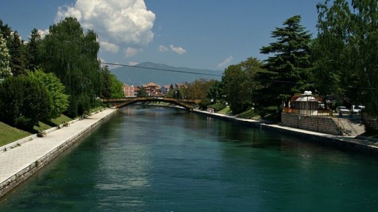 Struga pret mërgimtarët për sezonin veror
