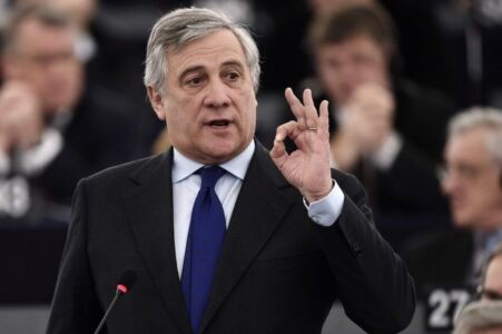 Ministri italian Tajani vizitë në Shqipëri, pritet të takohet edhe me Ramën. Në fokus marrëveshja për emigrantët!