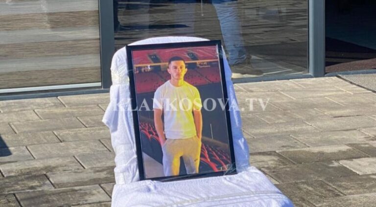 Sot mbahet marsh në Podujevë, për 18-vjeçarin e vrarë
