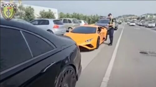 Don Xhoni dënohet nga policia, pasi bëri gara shpejtësie me Lamborghini në Tiranë