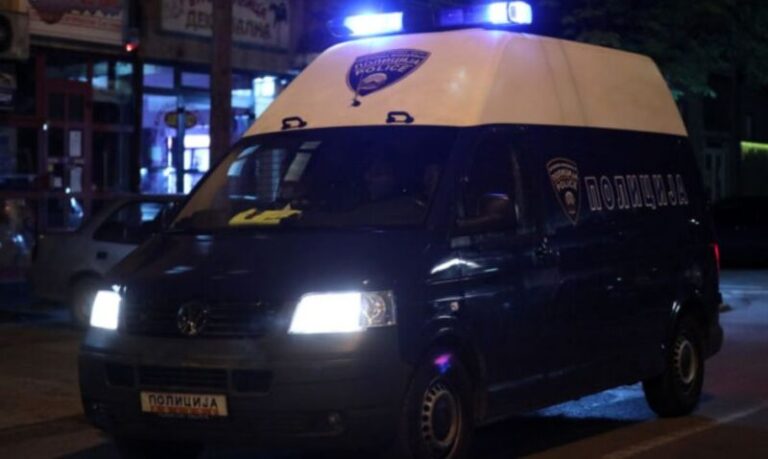 “E grabitën dhe e futën në veturë, e sulmuan me thikë dhe ia morën paratë” – mes tre të dyshuarve edhe një polic, njëri në arrati