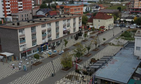 Një grua në Lipjan raporton në polici se vjehrra e ka rrahur dhe s’po e pranon në shtëpi