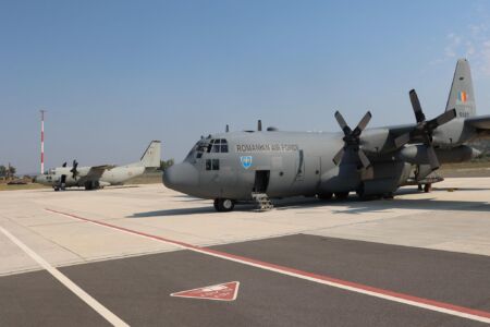 Situata me zjarret/ Mbërrijnë në Shqipëri 2 avionët rumunë që do të vijnë në ndihmë për shuarjen e flakëve