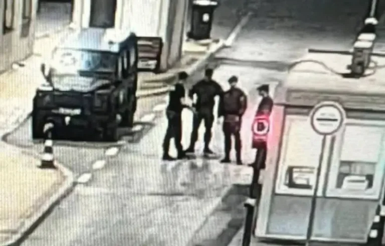 Policia e Kosovës thotë se xhandarmëria serbe ka shkelur vijën ndarëse kufitare në Merdar