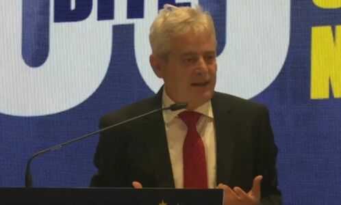 Ali Ahmeti: Nuk jemi të interesuar të jemi pjesë e kësaj qeverie, nuk jemi gomë rezervë e askujt