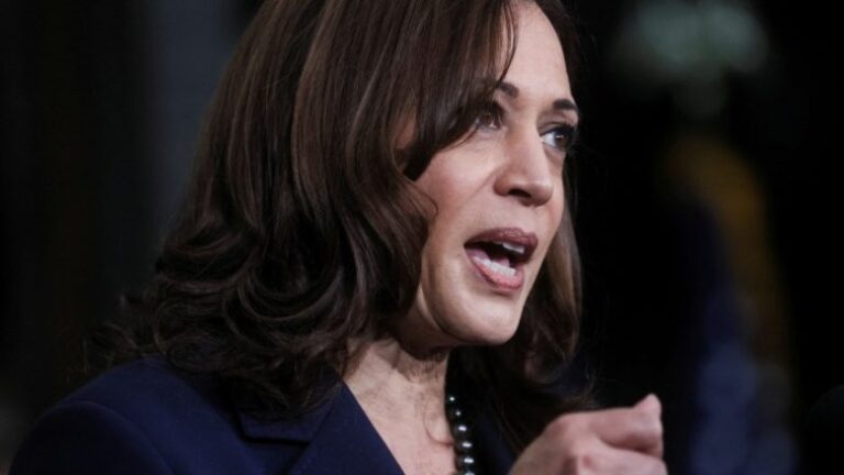 Kamala Harris me letër për shqiptaro-amerikanët: Do të vazhdojmë mbështetjen ndaj Kosovës