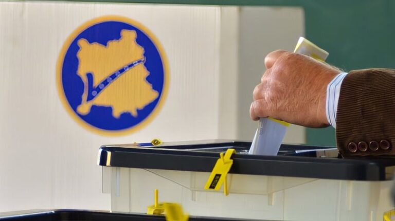 Votimi i shqiptarëve jashtë Kosovës: Udhëzime për përdorimin e fletëvotimeve me postë