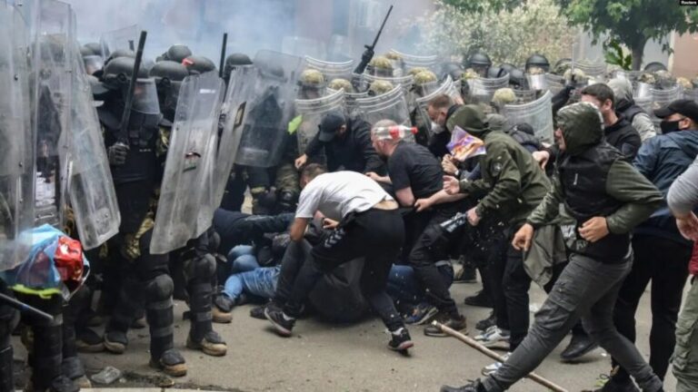 Dymbëdhjetë muaj tensioni: Çfarë ndodhi në protestat e Zveçanit?