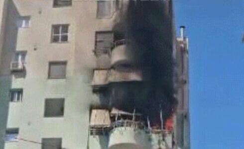 Përfshihet nga flakët një apartament në kryeqytet, zbardhen detajet e para, ja çfarë dyshohet