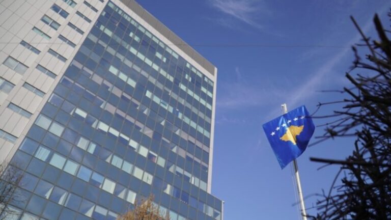 Kurti dhe Kabashi-Muçaj: Takimi i fshehtë që mund të ndryshojë rrjedhën e politikës kosovare