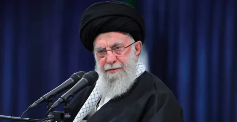 Khamenei lajmërohet pas armëpushimit me Izraelin: Regjimi zionist u shtyp, gati kolapsoi